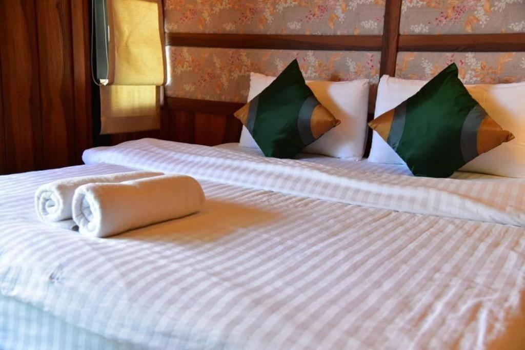 Dusit Talai Resort Mu Si Extérieur photo