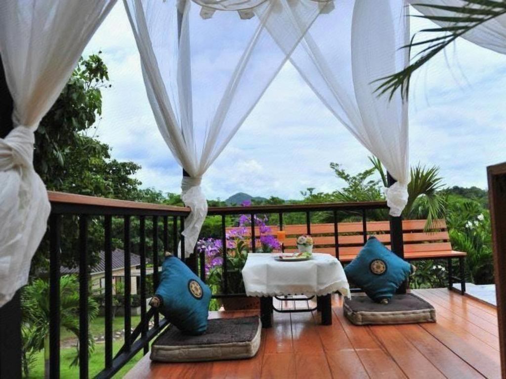 Dusit Talai Resort Mu Si Extérieur photo
