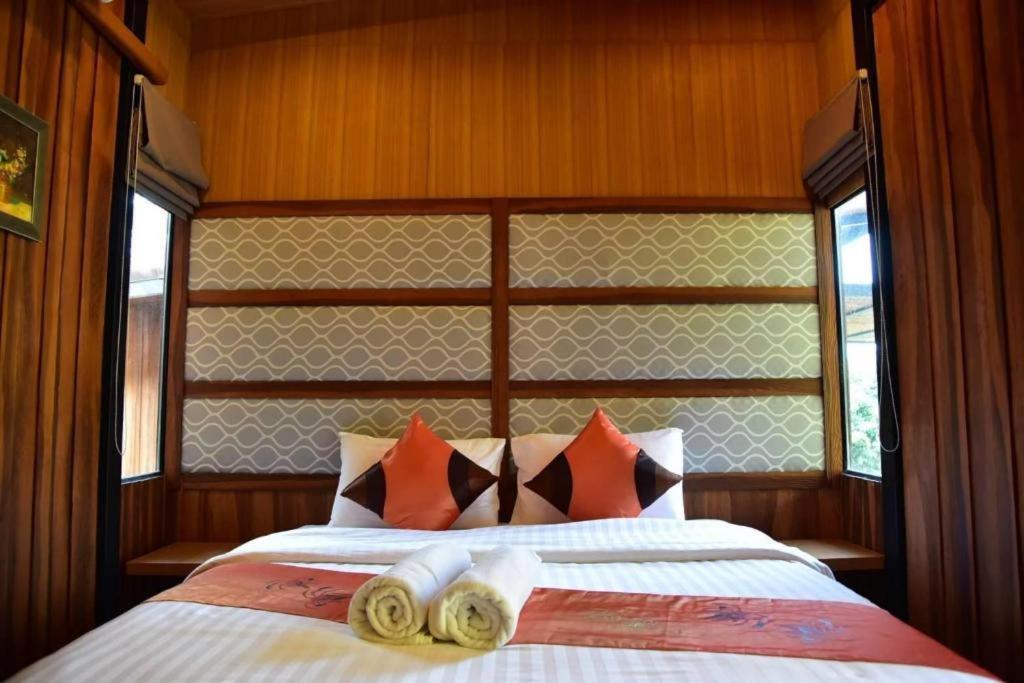 Dusit Talai Resort Mu Si Extérieur photo